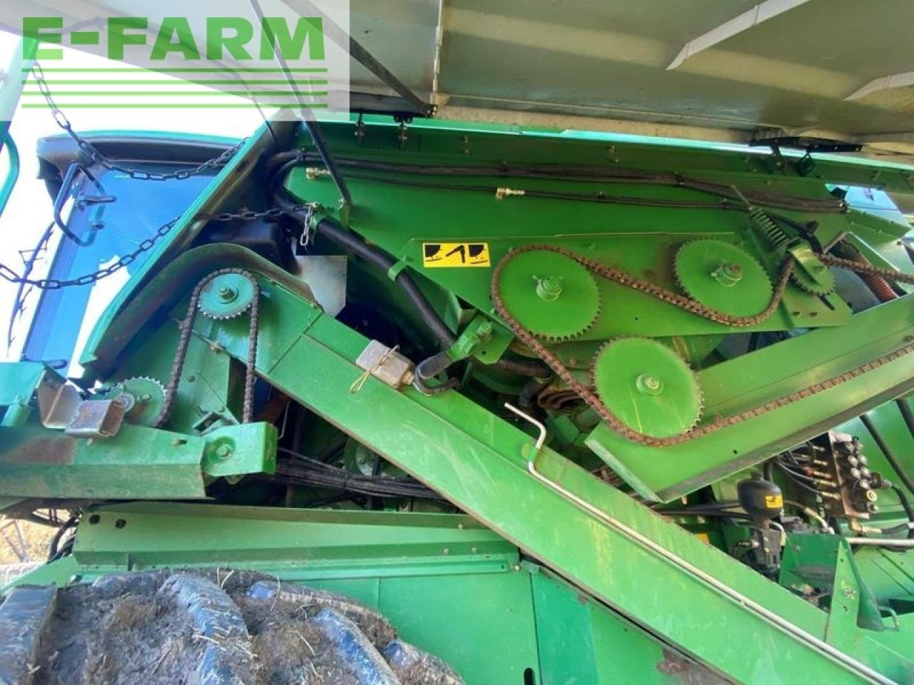 حصادة شاملة John Deere w650: صور 22