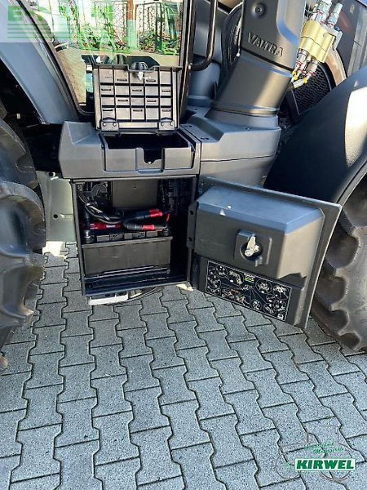 جرار Valtra g 125 active Active: صور 17