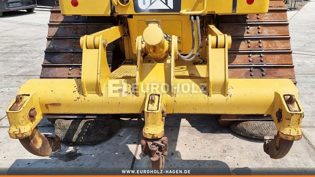 بلدوزر CAT D6N T4 LGP Ripper hydraulische 6-Wege-Verstellung: صور 6