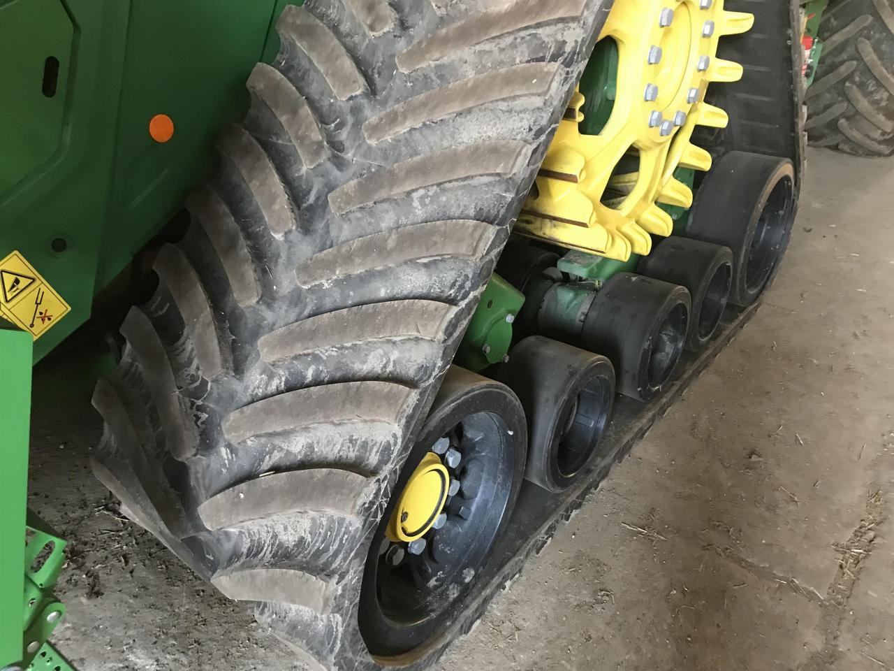 حصادة شاملة John Deere X9 1100: صور 7