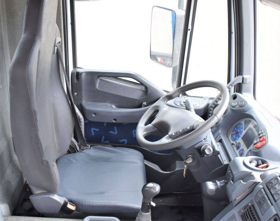 شاحنة كرين Iveco Eurocargo 180E28 *Pritsche 4,80m + KRAN: صور 12