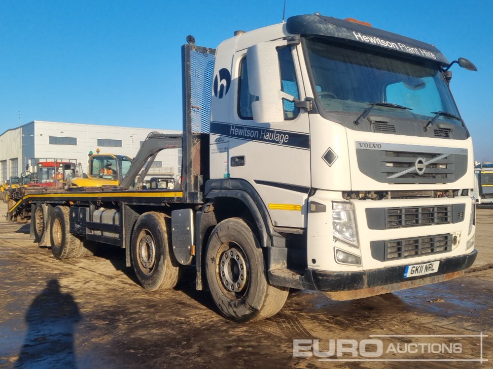 شاحنات مسطحة لنقل المعدات الثقيلة 2011 Volvo FM460: صور 7