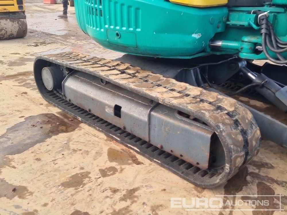 حفارة مصغرة Komatsu PC35MR-1: صور 16