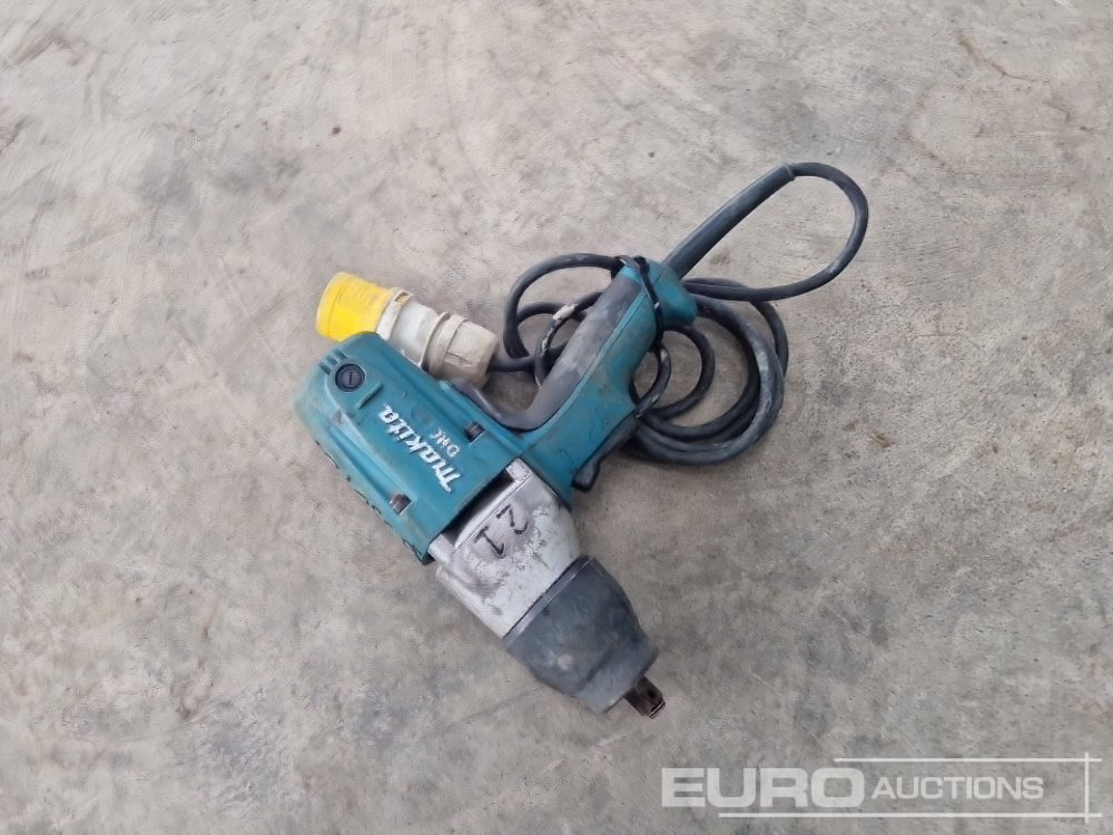 معدات البناء Makita TW035 110 Volt Impact Wrench: صور 7