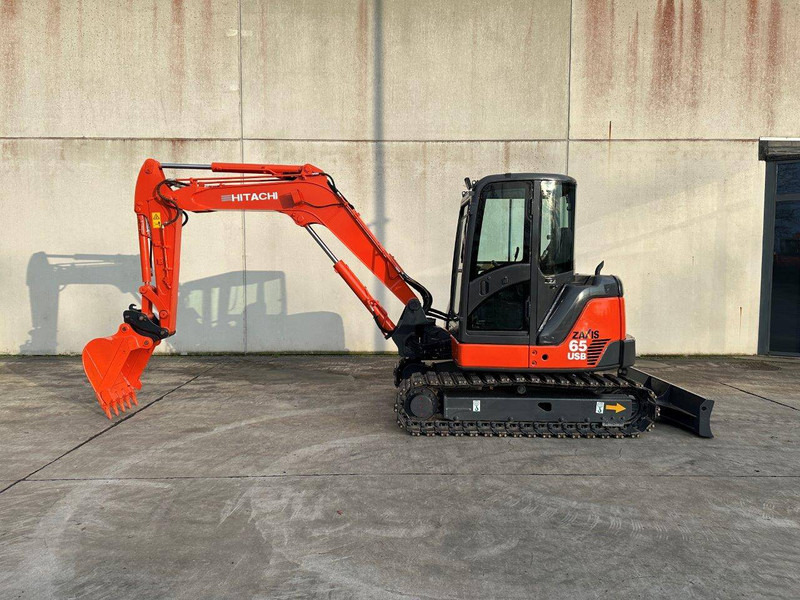 حفارات زحافة Hitachi ZX65USR-3F: صور 7