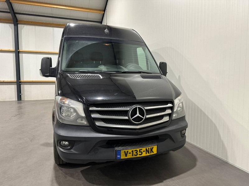 فان Mercedes-Benz Sprinter: صور 16