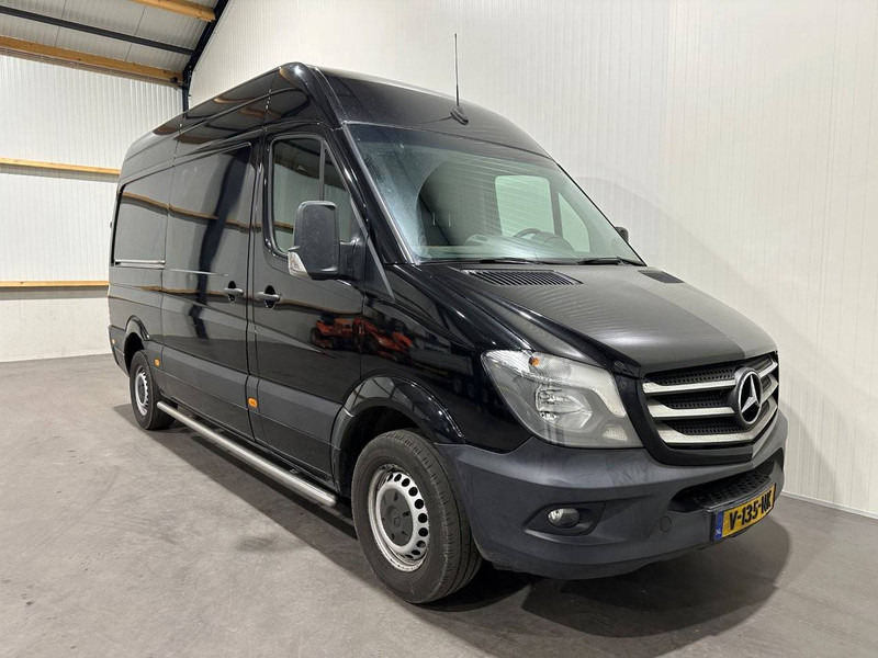 فان Mercedes-Benz Sprinter: صور 17