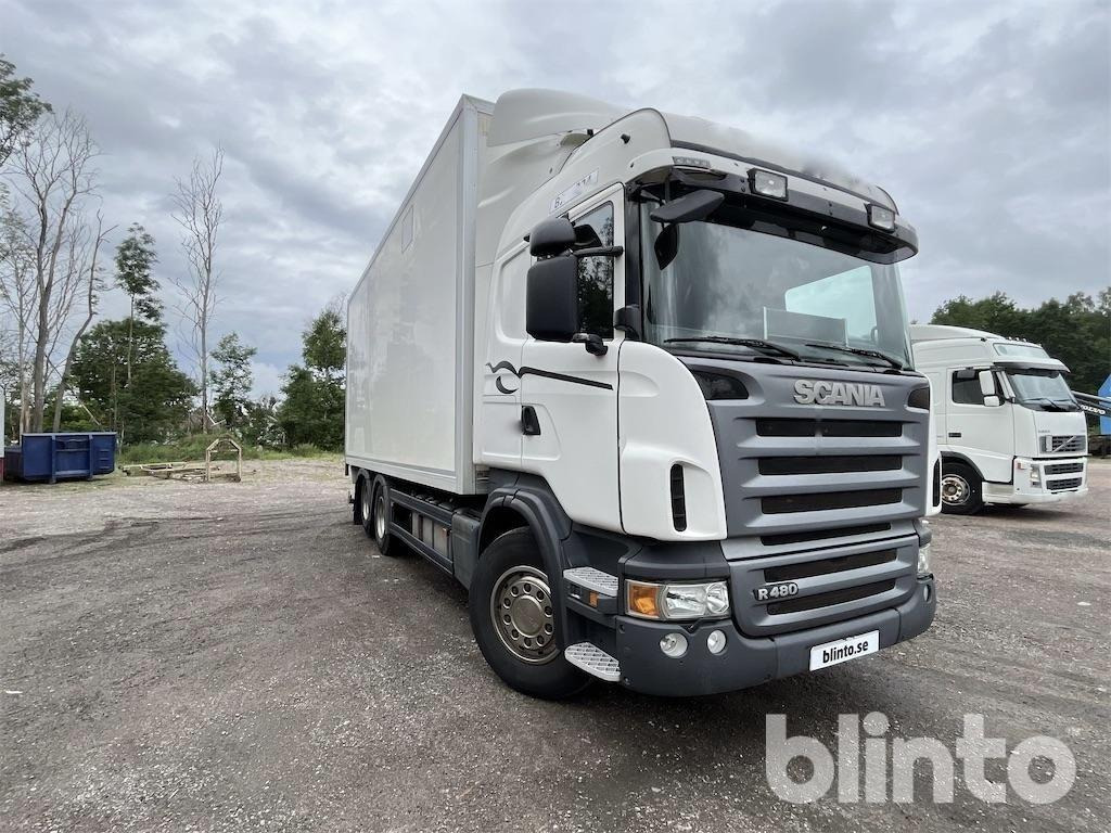 بصندوق مغلق شاحنة Scania R480 6X2: صور 7